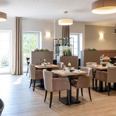 Hotel Am Uenglinger Tor Stendal Ngoại thất bức ảnh