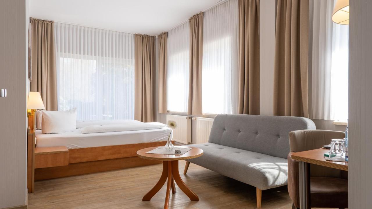 Hotel Am Uenglinger Tor Stendal Ngoại thất bức ảnh