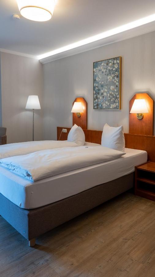 Hotel Am Uenglinger Tor Stendal Ngoại thất bức ảnh