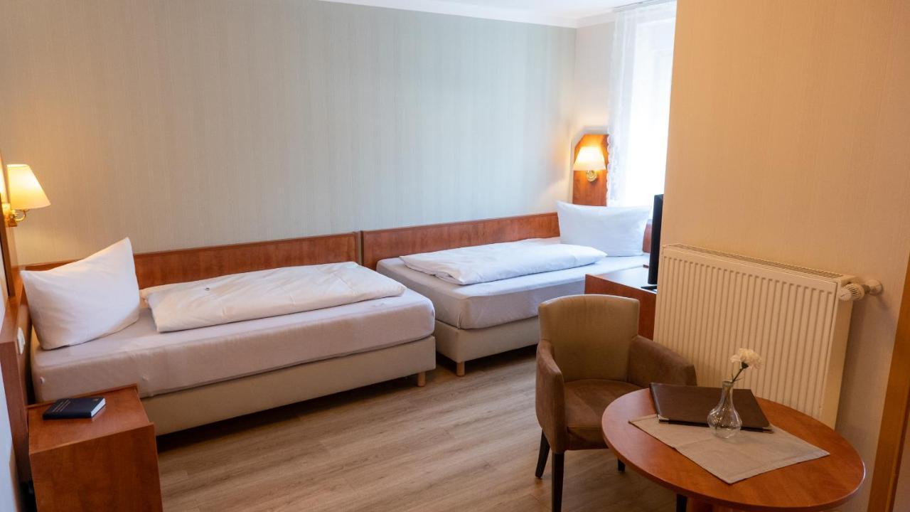 Hotel Am Uenglinger Tor Stendal Ngoại thất bức ảnh