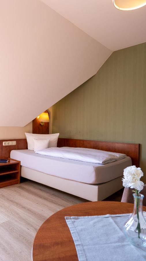 Hotel Am Uenglinger Tor Stendal Ngoại thất bức ảnh