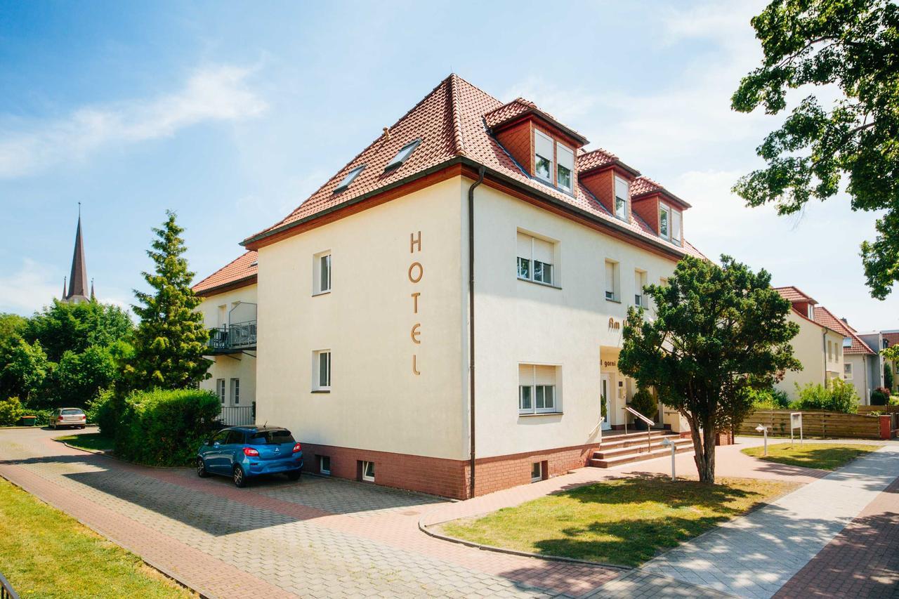 Hotel Am Uenglinger Tor Stendal Ngoại thất bức ảnh